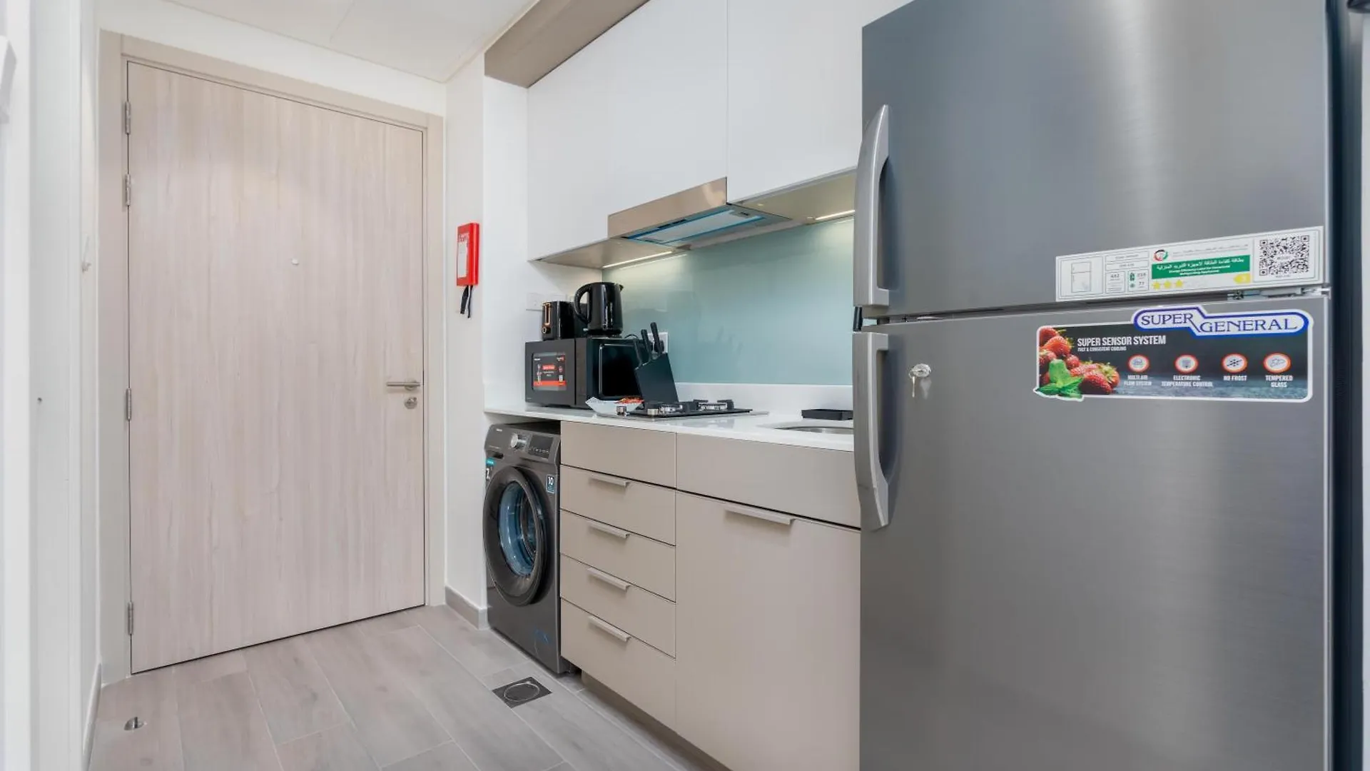 דובאי Vacay Lettings - Spacious Studio Apartment - Production City 0*,  איחוד האמירויות הערביות